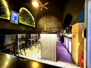 Pronájem restaurace, Olomouc, Dolní náměstí, 25 m2