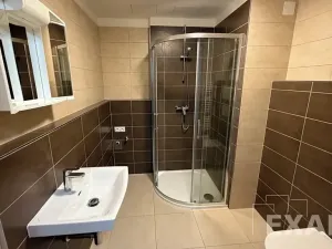 Pronájem bytu 1+kk, Praha - Horní Měcholupy, Hornoměcholupská, 37 m2
