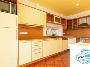 Prodej rodinného domu, Chvalíkovice, České školy, 180 m2