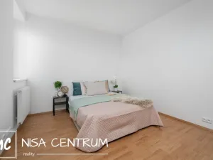 Pronájem bytu 2+kk, Liberec - Liberec II-Nové Město, Na Poříčí, 53 m2