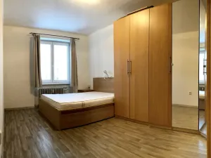 Pronájem bytu 2+kk, Praha - Veleslavín, Na Petřinách, 46 m2