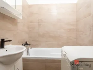 Pronájem bytu 2+1, Ostrava - Poruba, Porubská, 56 m2