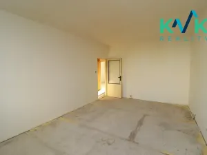 Prodej bytu 2+1, Chomutov, Březenecká, 61 m2