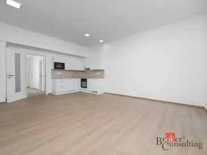Pronájem bytu 1+kk, Jablonec nad Nisou - Kokonín, Krkonošská, 50 m2