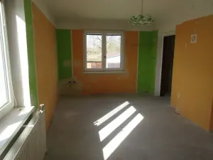 Prodej bytu 3+1, Dříteň, 72 m2