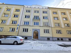 Prodej bytu 2+1, Opava, Na Rybníčku, 56 m2