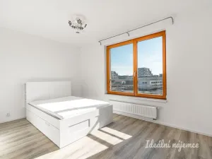 Pronájem bytu 2+kk, Praha - Hloubětín, Modrého, 58 m2