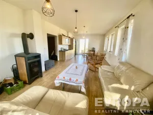 Prodej rodinného domu, Struhařov - Bořeňovice, 134 m2