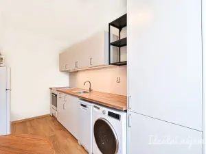 Pronájem bytu 3+1, Brno - Židenice, Čejkovická, 65 m2