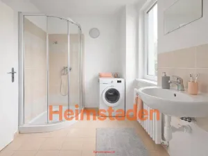 Pronájem bytu 1+kk, Karviná - Nové Město, Brožíkova, 28 m2