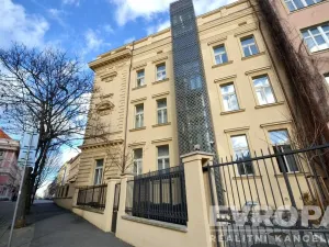 Pronájem bytu 2+kk, Praha - Vinohrady, U Zvonařky, 40 m2