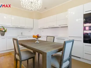 Prodej bytu 3+kk, Karlovy Vary, Jateční, 100 m2