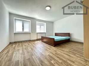 Pronájem bytu 2+1, Bor, náměstí Republiky, 57 m2