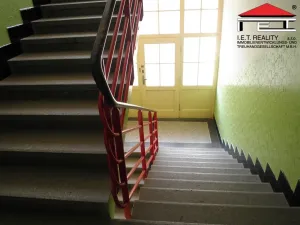 Pronájem bytu 1+kk, Praha - Michle, Nuselská, 46 m2