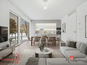 Prodej bytu 4+kk, Trutnov, Chodská, 102 m2