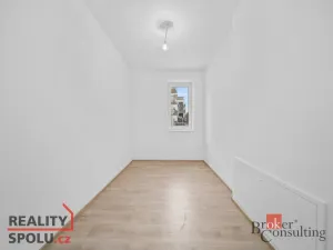 Prodej bytu 4+kk, Trutnov, Chodská, 102 m2