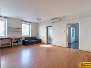 Prodej bytu 2+1, Zastávka, 69 m2