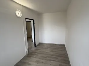 Pronájem bytu 3+1, Pardubice, Kosmonautů, 56 m2