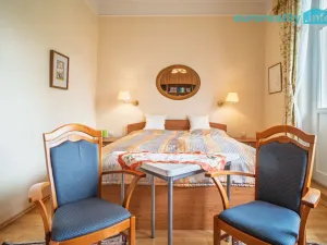 Prodej bytu 1+1, Mariánské Lázně, Hlavní třída, 35 m2