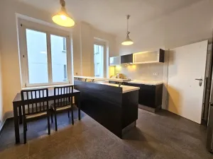Pronájem bytu 4+1, Praha - Bubeneč, Rooseveltova, 95 m2