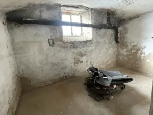 Prodej kanceláře, Ústí nad Labem, Brněnská, 1400 m2