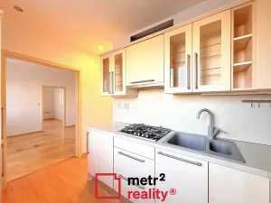 Pronájem bytu 3+1, Olomouc, Karafiátová, 64 m2