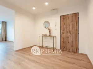 Pronájem bytu 3+kk, Teplice, Rooseveltovo náměstí, 67 m2