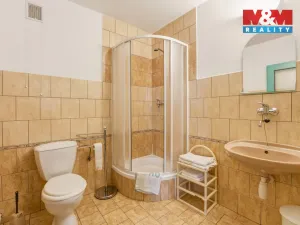 Prodej ubytování, Teplice nad Metují - Dolní Teplice, Aloise Jiráska, 645 m2