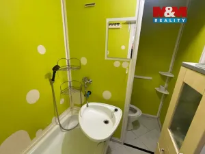 Pronájem bytu 1+1, Děčín - Děčín IX-Bynov, Na Vyhlídce, 34 m2