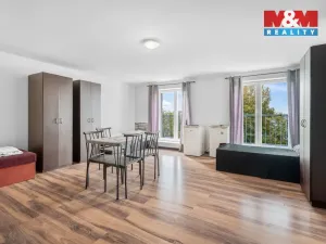 Prodej činžovního domu, Milovice, Topolová, 3337 m2