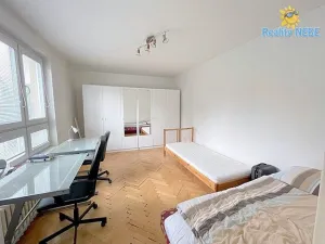 Pronájem pokoje, Praha - Záběhlice, Holčovická, 24 m2