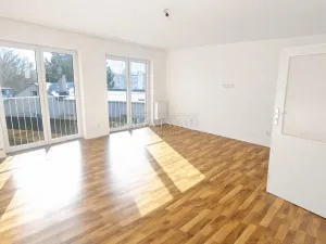 Pronájem rodinného domu, Karlovy Vary - Tašovice, Řadová, 150 m2