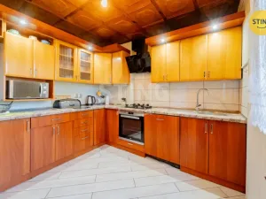 Prodej zemědělské usedlosti, Holasovice, 410 m2