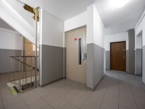 Prodej bytu 3+kk, Praha - Petrovice, Rezlerova, 63 m2