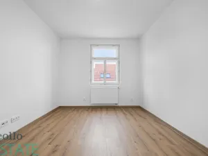 Prodej bytu 1+kk, Praha, Seifertova, 33 m2