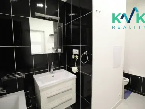 Prodej bytu 3+1, Karlovy Vary, Krušnohorská, 68 m2