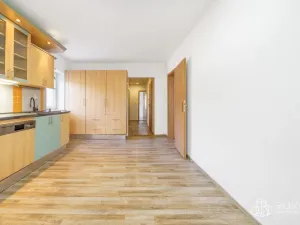 Prodej bytu 3+1, Svatava, Sládkova, 75 m2