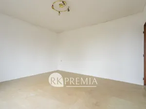 Prodej bytu 3+1, Měrunice, 69 m2