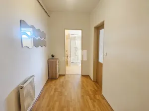 Pronájem bytu 2+kk, Kolín - Kolín V, Třídvorská, 58 m2