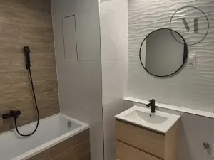 Pronájem bytu 2+kk, České Budějovice, Branišovská, 57 m2