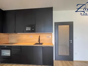 Pronájem bytu 1+kk, Kladno, Štěpána Rautenstraucha, 32 m2