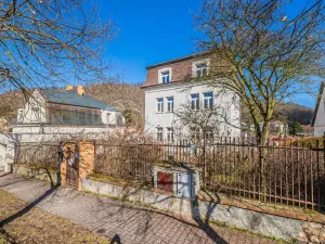 Pronájem bytu 3+1, Praha - Velká Chuchle, V úvoze, 80 m2