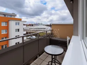 Prodej bytu 1+kk, Praha - Uhříněves, U uhříněveské obory, 39 m2