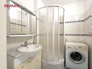 Pronájem bytu 4+kk, Praha - Písnice, Na okruhu, 79 m2