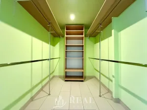 Prodej rodinného domu, Skršín, 524 m2