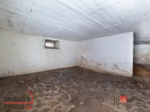 Prodej rodinného domu, Myslív, 280 m2