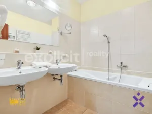 Prodej bytu 2+kk, Luhačovice, Solné, 68 m2