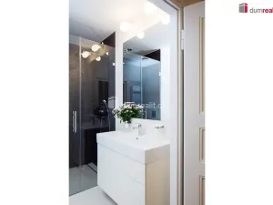 Pronájem bytu 2+kk, Praha - Dejvice, Kafkova, 80 m2