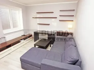 Pronájem rodinného domu, Neratovice, 246 m2