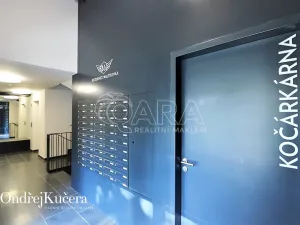 Pronájem bytu 1+kk, Praha - Jinonice, Barvitiova, 38 m2